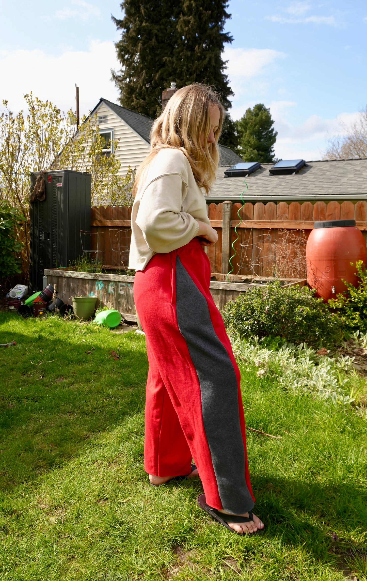 Wedge Sweats #3 (Red + Gray)