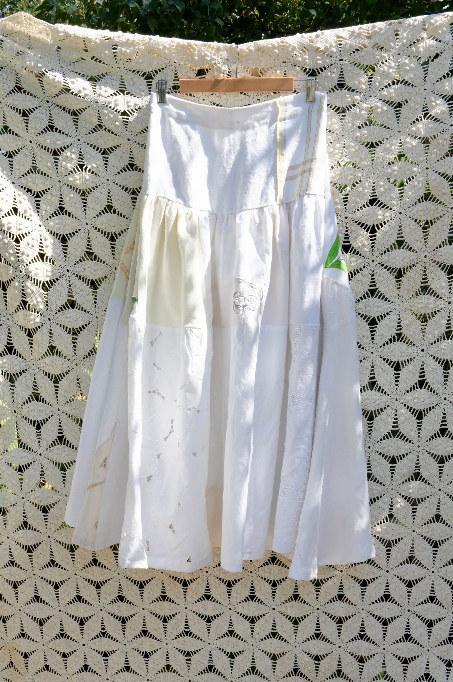 Tiered Linens Skirt (Size 2)
