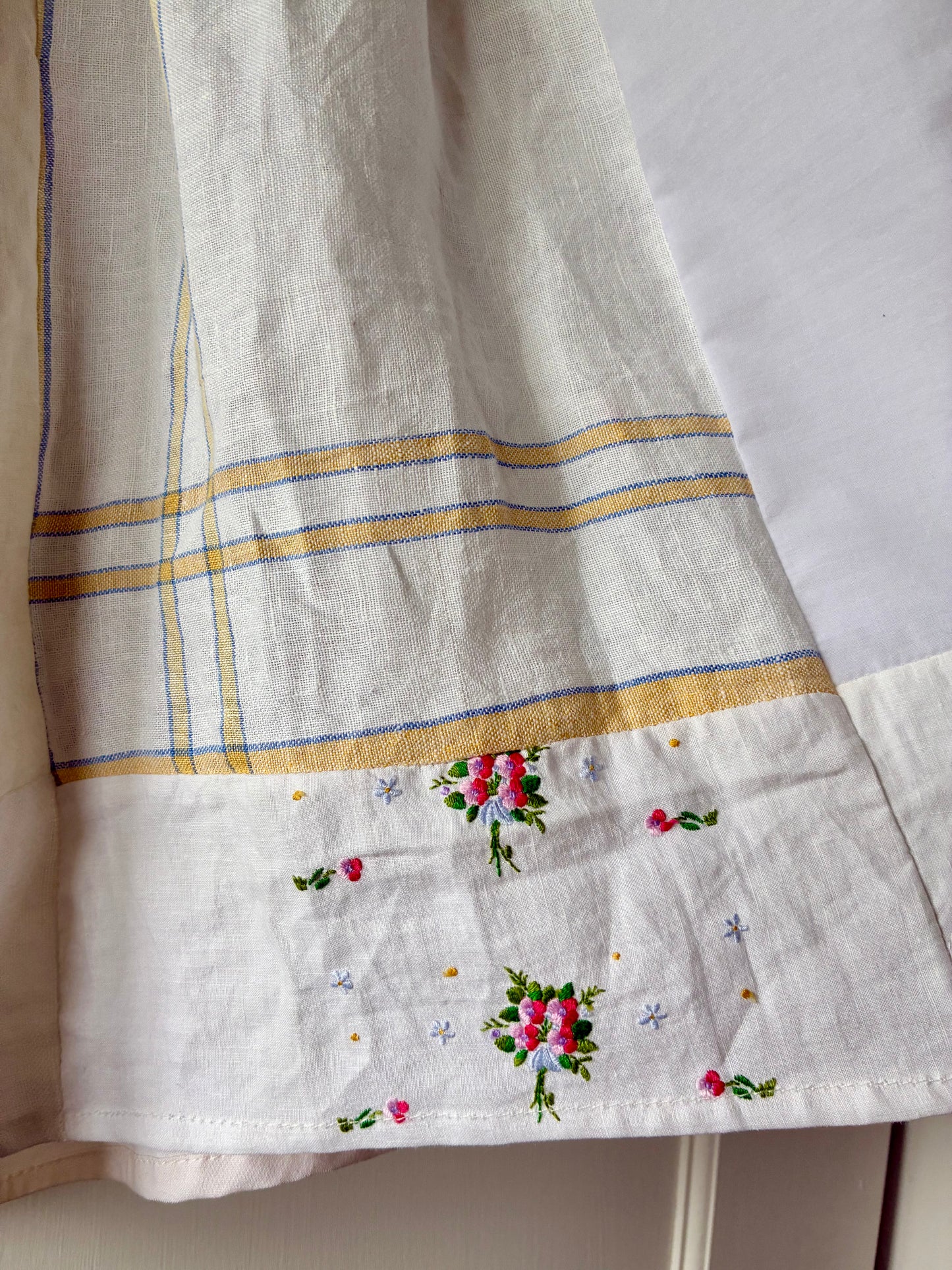 Antique Linens Cloud Blouse (S/L)