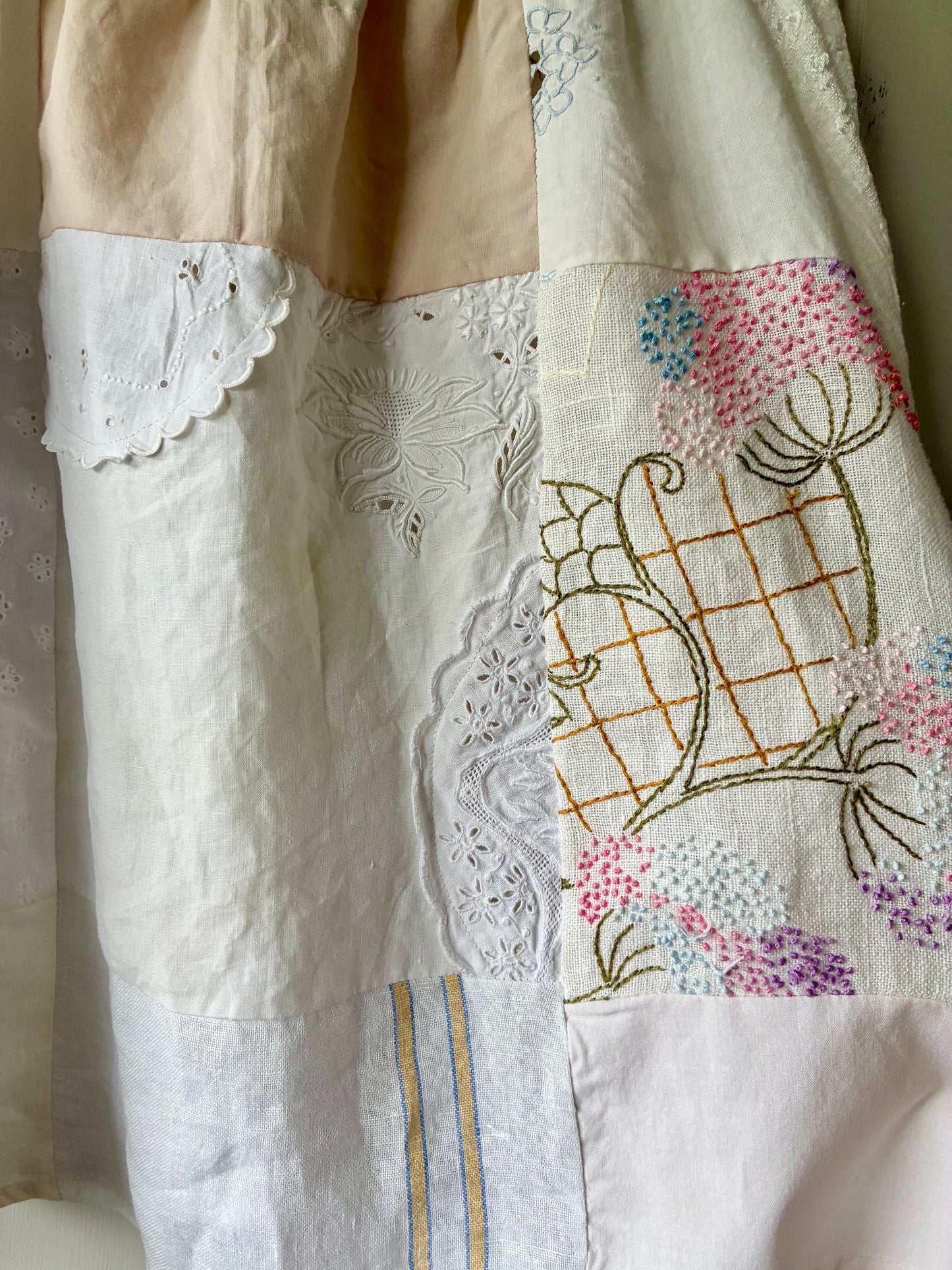 Antique Linens Cloud Blouse (S/L)