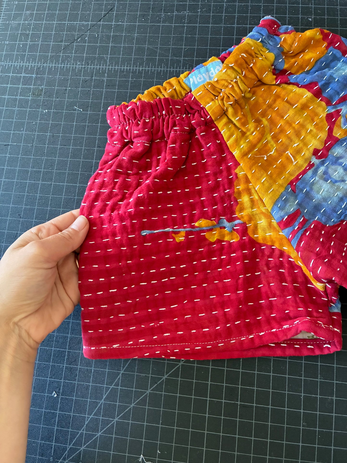 Play Shorts (1/2Y)