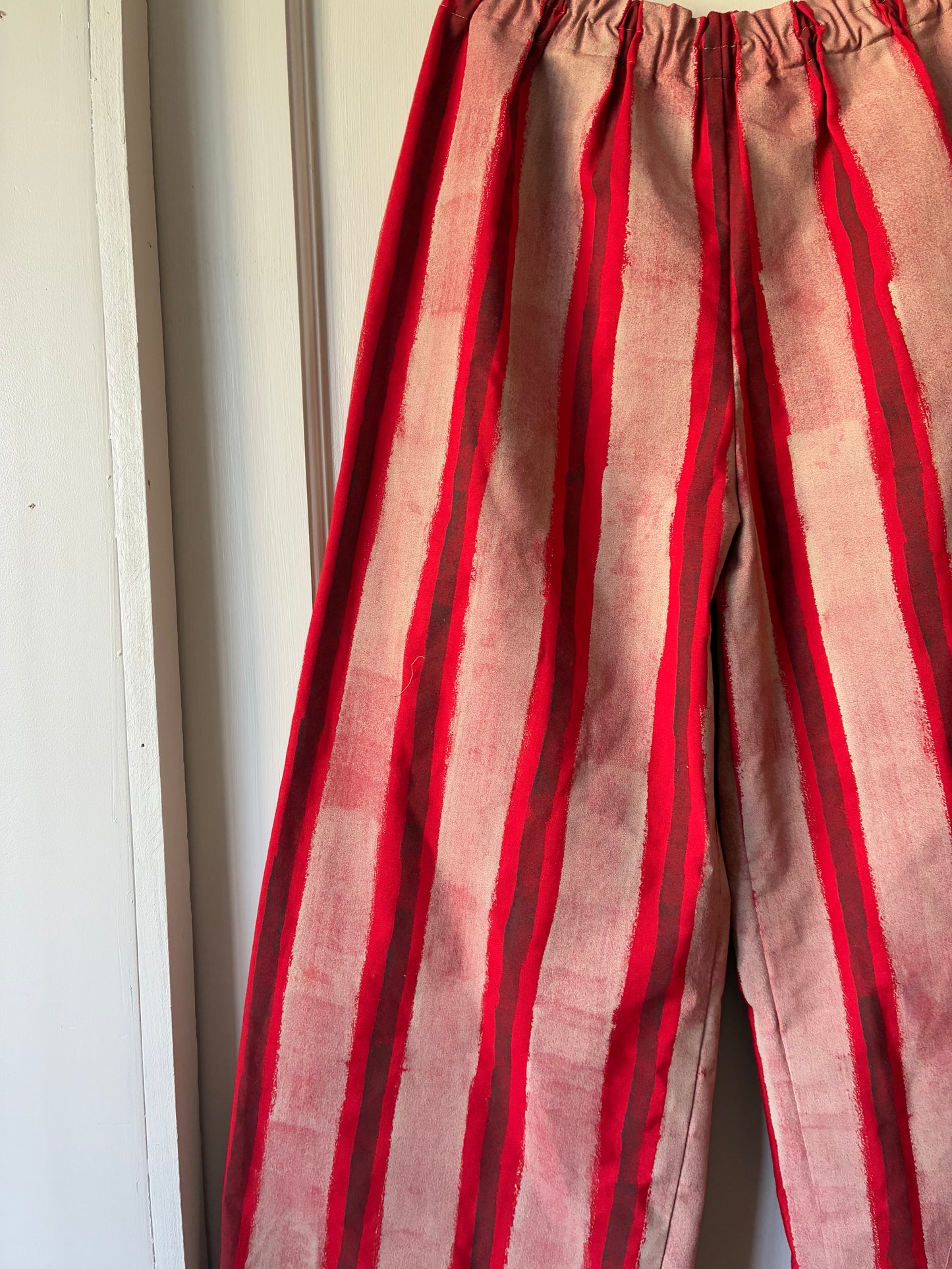 Panter Pants in Red/Sand (S/M)