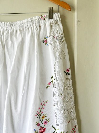 Embroidered Cotton Skirt #1 (S/M)
