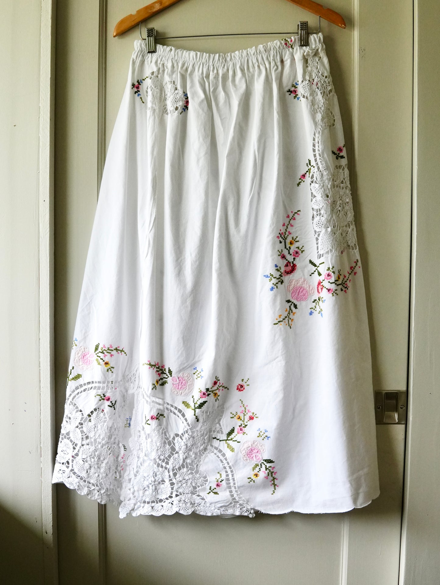 Embroidered Cotton Skirt #1 (S/M)