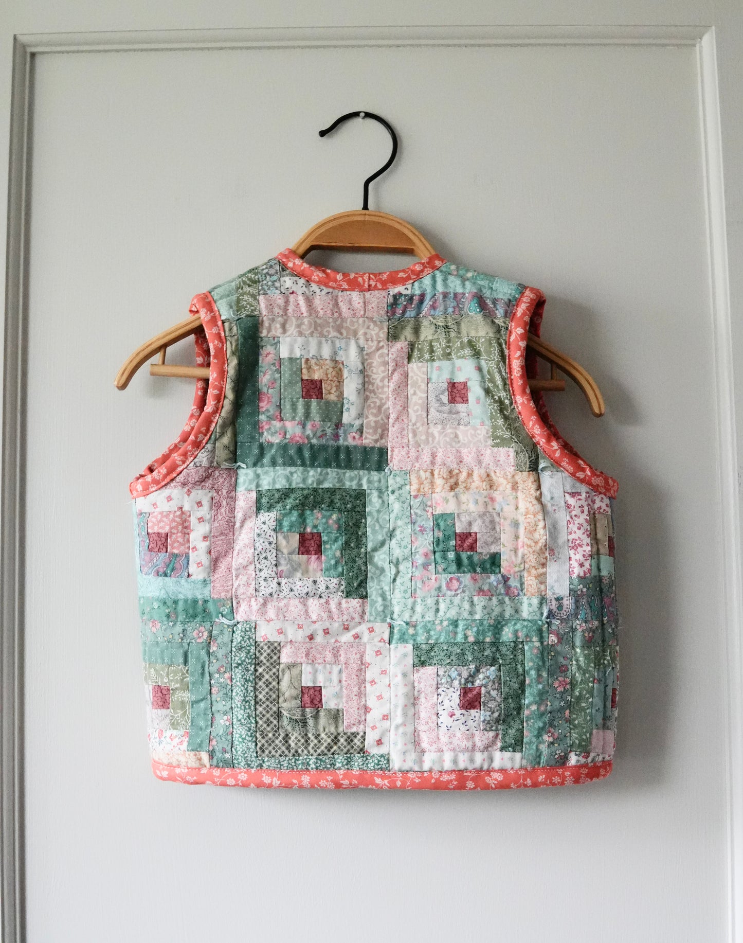 Mini Log Cabin/Goose Vest (2/3Y) *reversible*