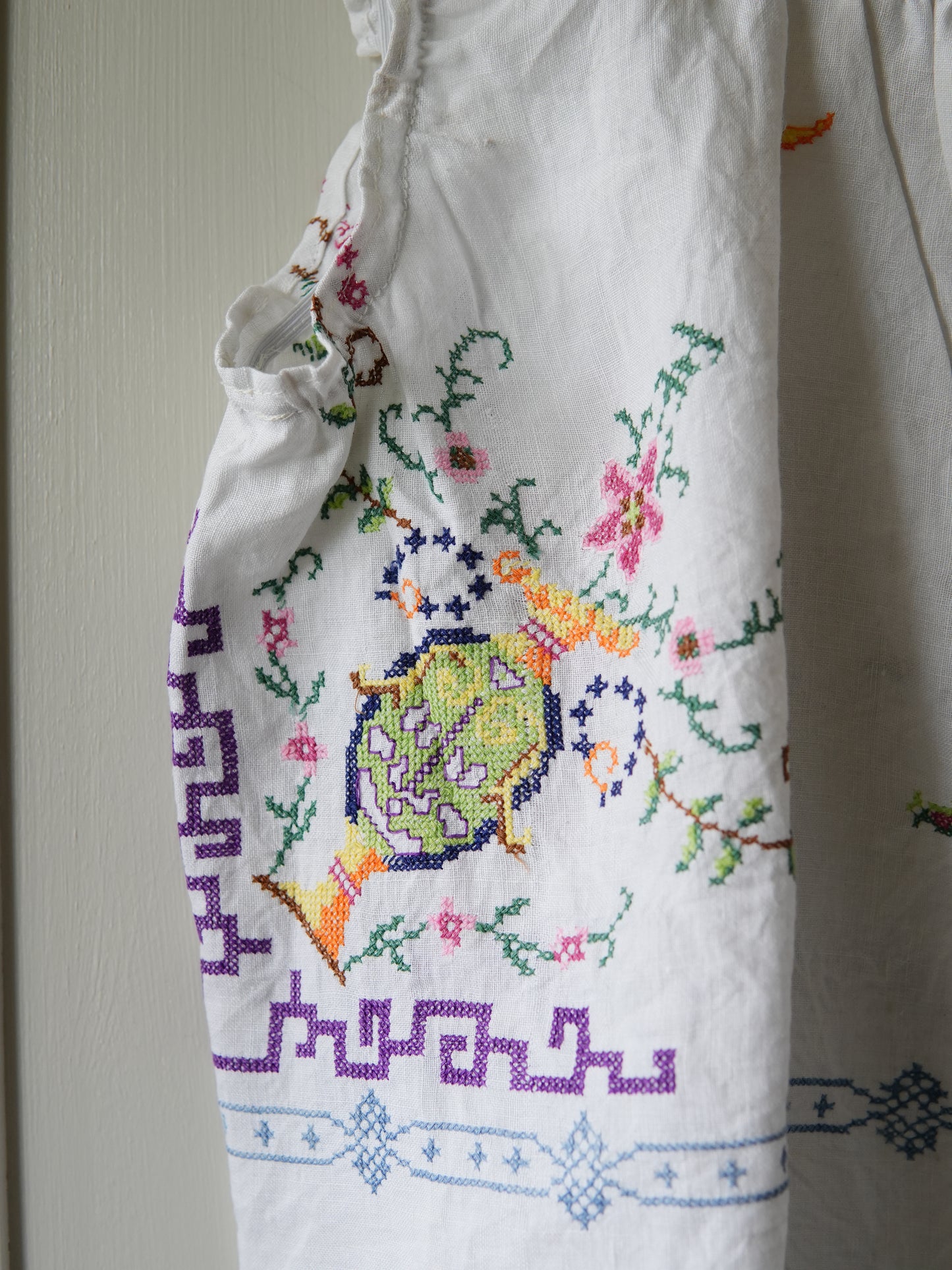 Vintage Linens Tank (S/M)