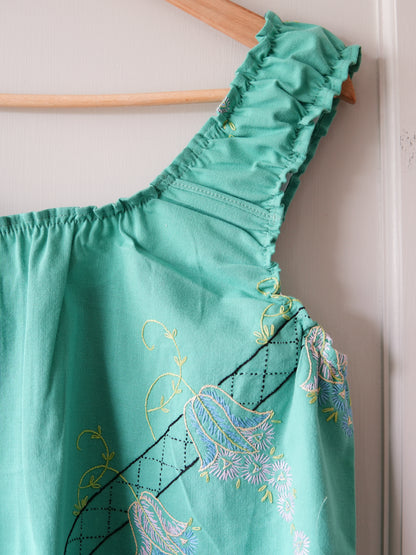 Vintage Linens Tank (L/XL)