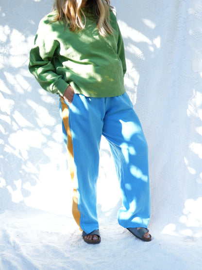 Wedge Sweats #1 (M/L)